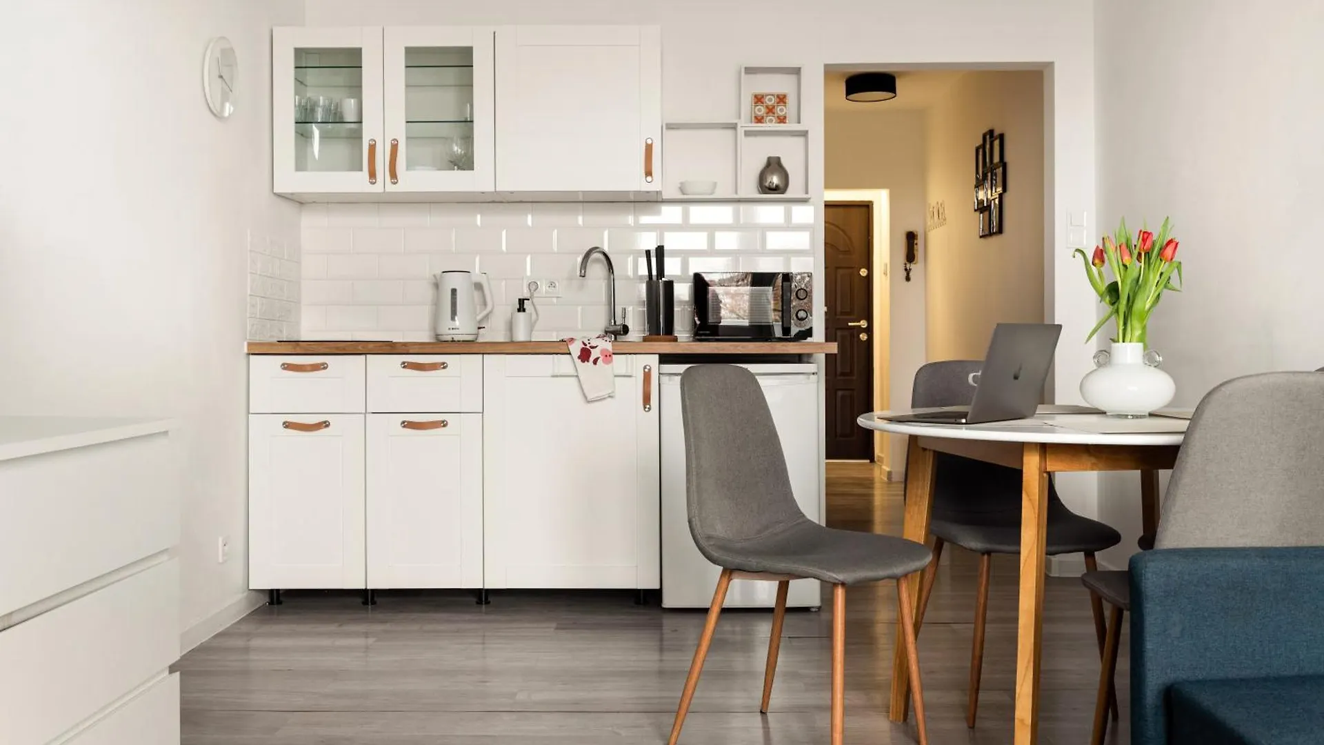 Apartment Initium Rooms - Apartament - Obroncow Wybrzeza 6D Gdansk